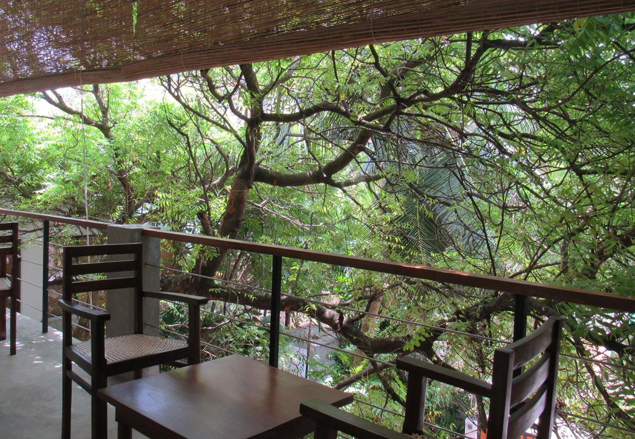 Sayura House Hotel Colombo Ngoại thất bức ảnh