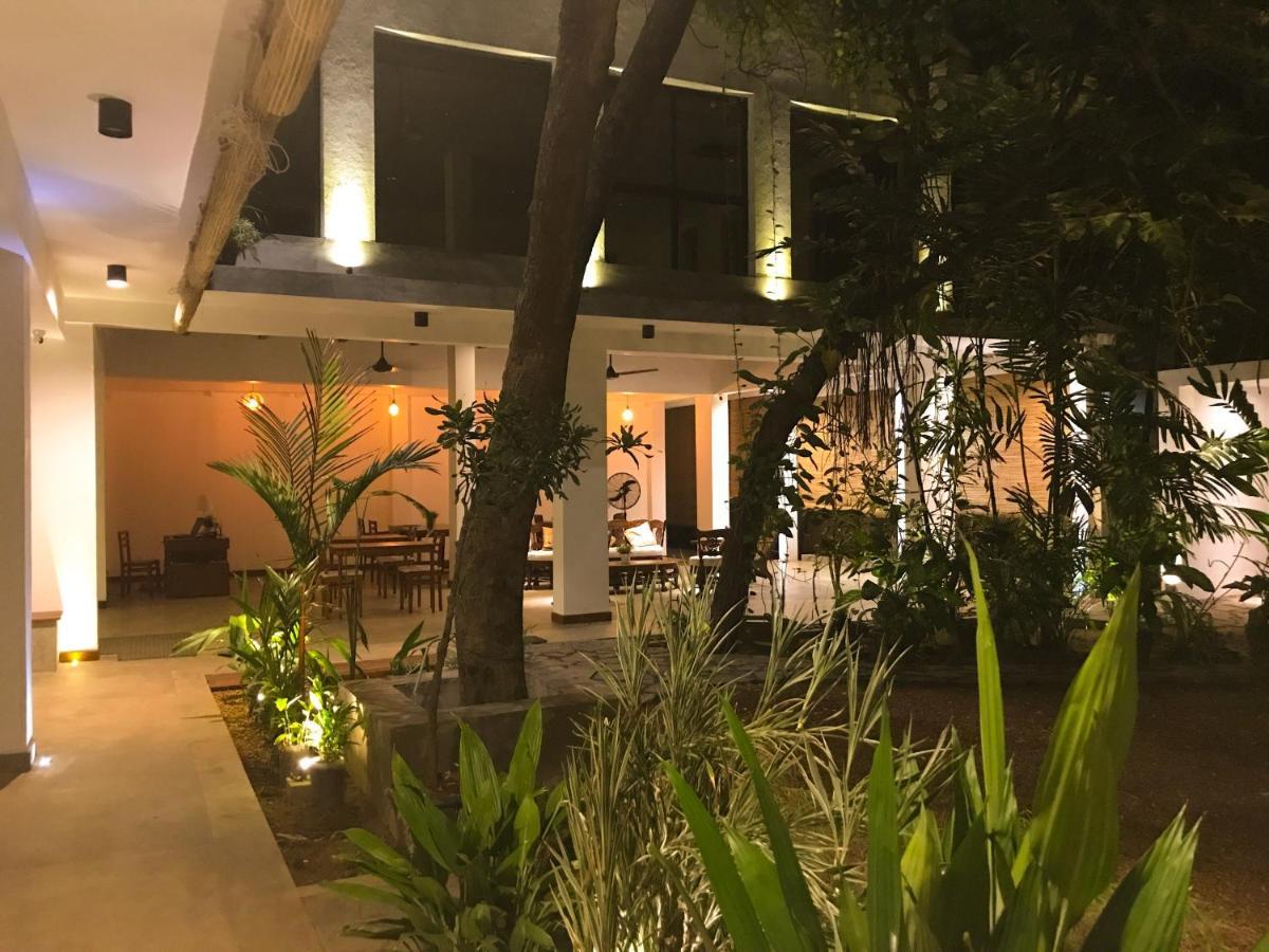 Sayura House Hotel Colombo Ngoại thất bức ảnh