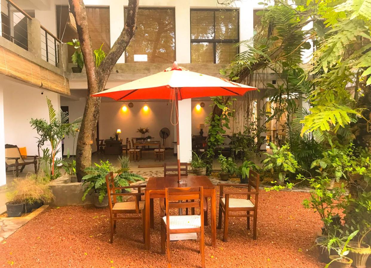 Sayura House Hotel Colombo Ngoại thất bức ảnh