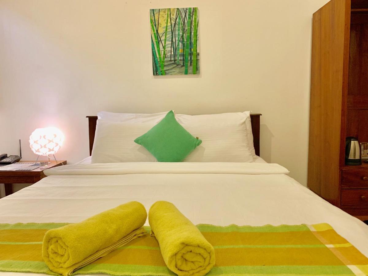 Sayura House Hotel Colombo Ngoại thất bức ảnh