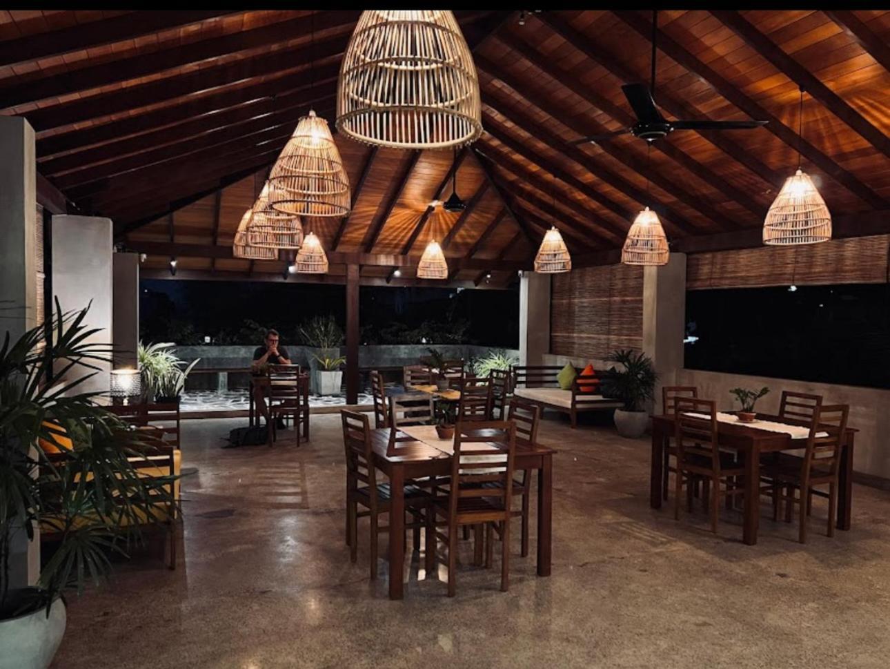 Sayura House Hotel Colombo Ngoại thất bức ảnh
