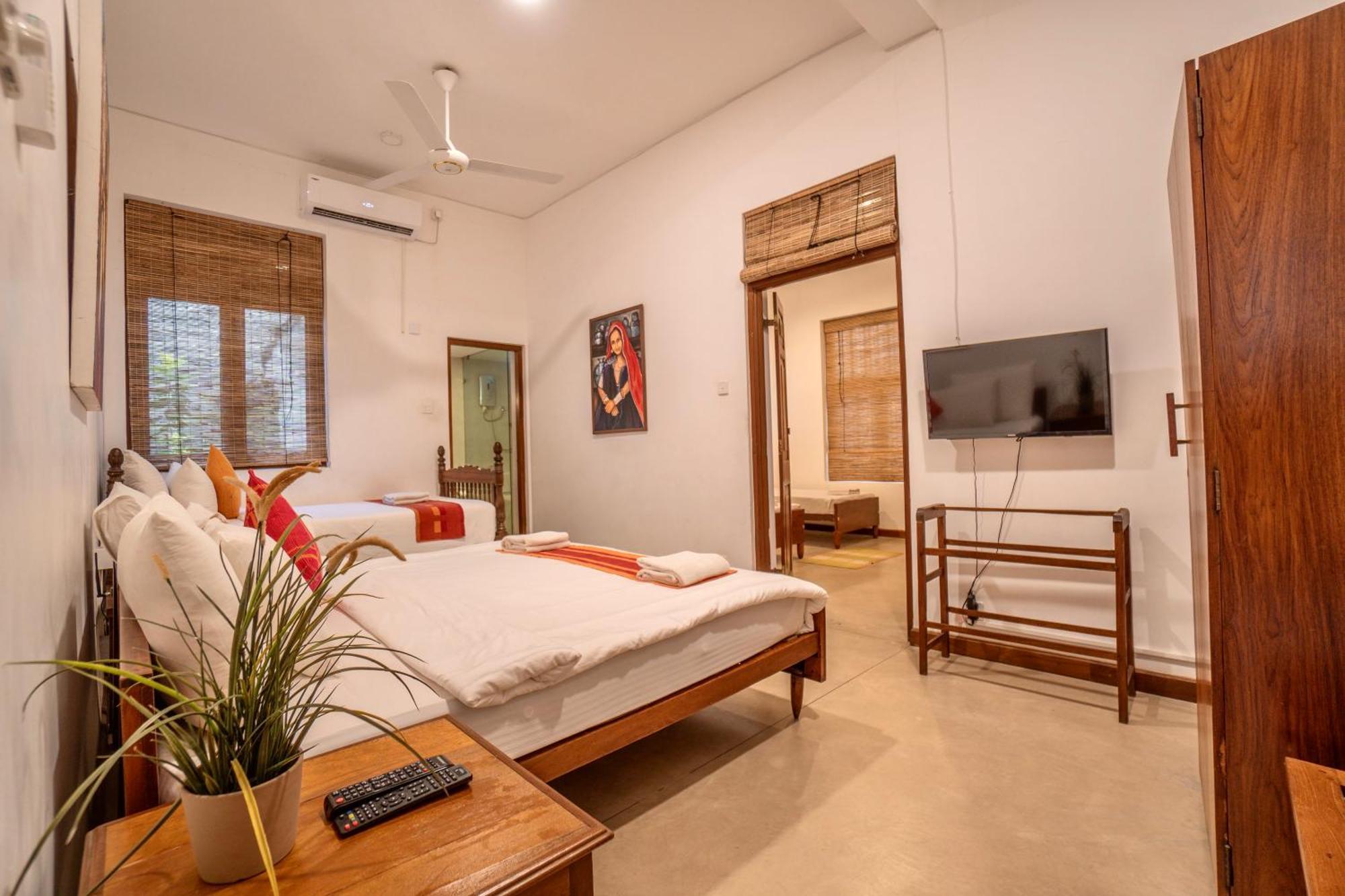 Sayura House Hotel Colombo Ngoại thất bức ảnh