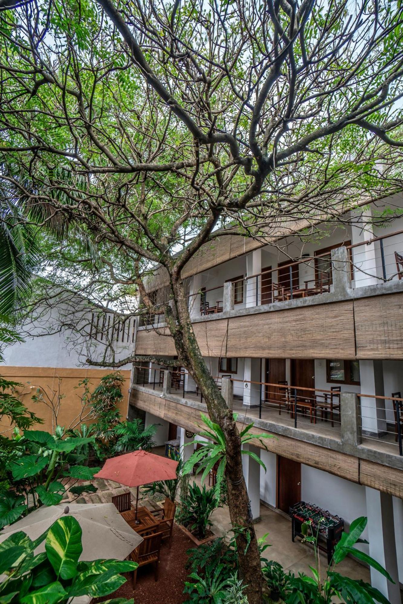 Sayura House Hotel Colombo Ngoại thất bức ảnh